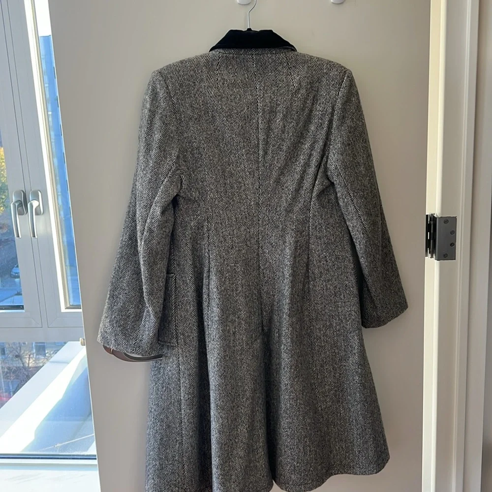 Vintage Herringbone Coat - Picture 4 of 6